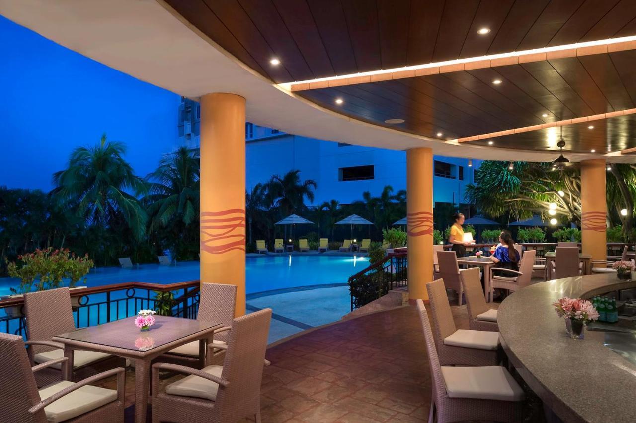 מלון Marco Polo Plaza סבו מראה חיצוני תמונה The poolside bar at the hotel