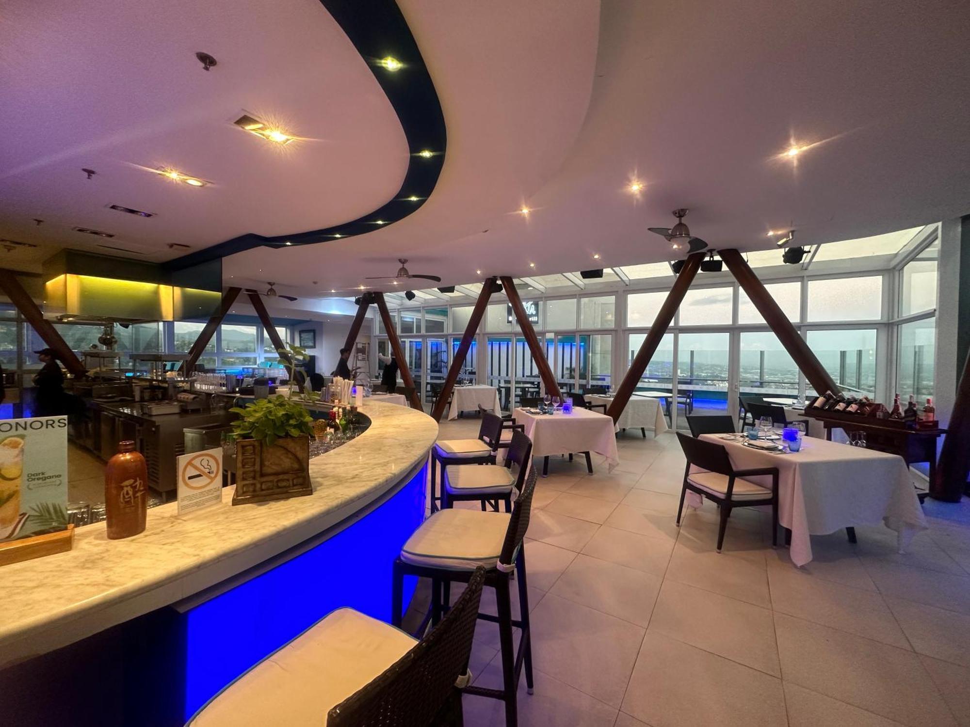 מלון Marco Polo Plaza סבו מראה חיצוני תמונה The interior of the restaurant